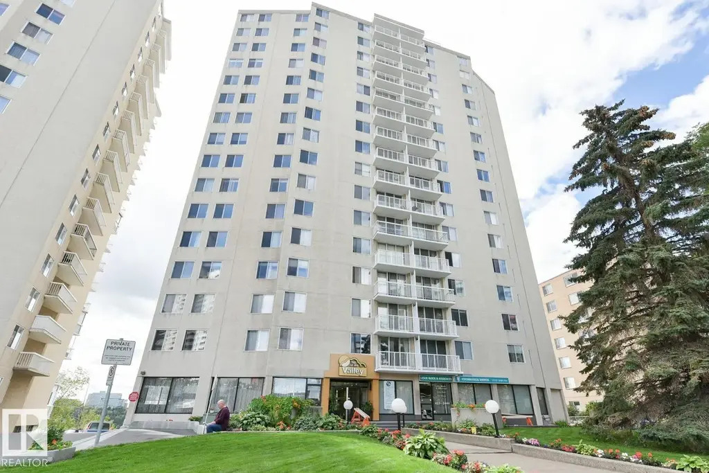 #701 12141 Jasper Av Nw, Edmonton